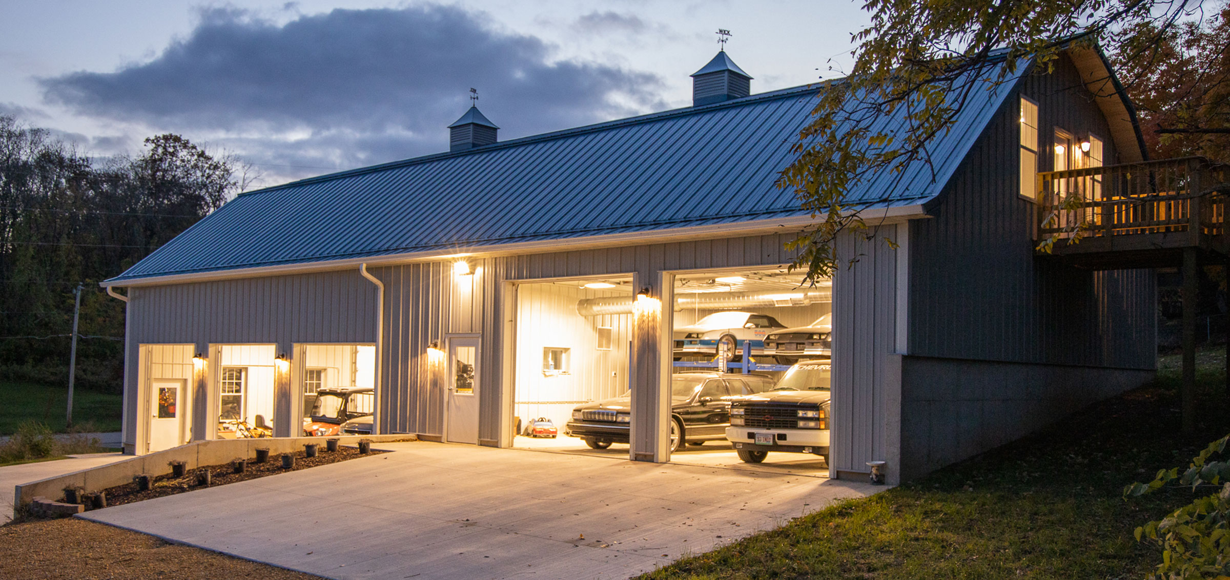 Suburban Pole Barn Garage and Shop