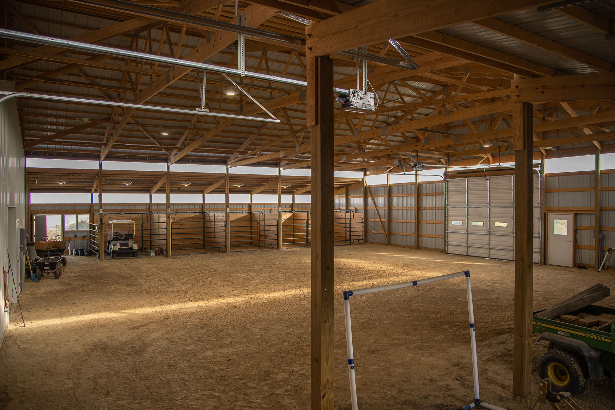 Pole barn Stable